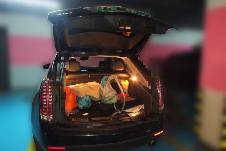 Used Cadillac SRX 2013 3.0L Comfort Model Trunk