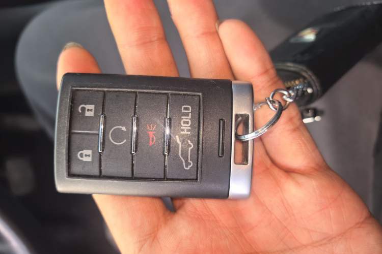 Used Cadillac SRX 2013 3.0L Elite Model Vehicle Key