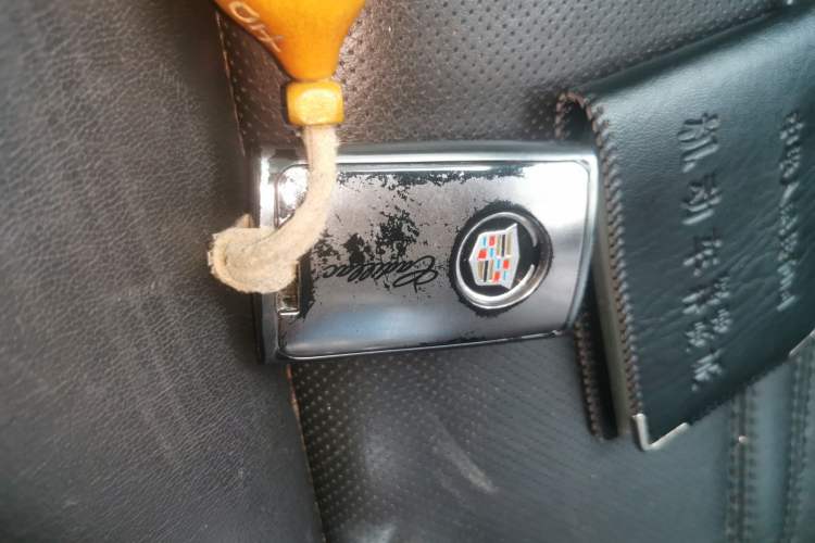 Used Cadillac SRX 2013 3.0L Elite Model Vehicle Key