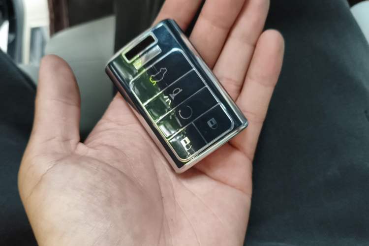 Used Cadillac SRX 2013 3.0L Elite Model Vehicle Key