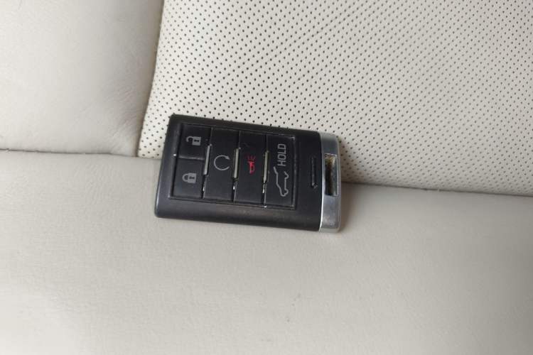 Used Cadillac SRX 2013 3.0L Leading Model Vehicle Key