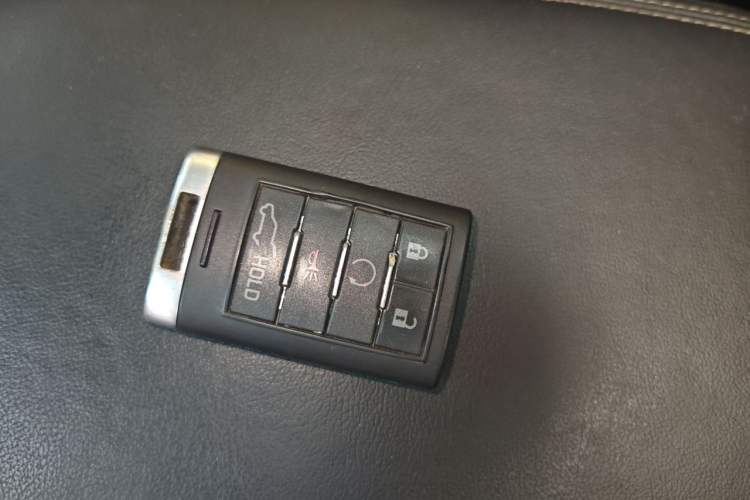 Used Cadillac SRX 2013 3.0L Luxury Model Vehicle Key