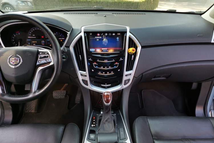 Used Cadillac SRX 2013 3.0L Elite Model Audio And AC Panel