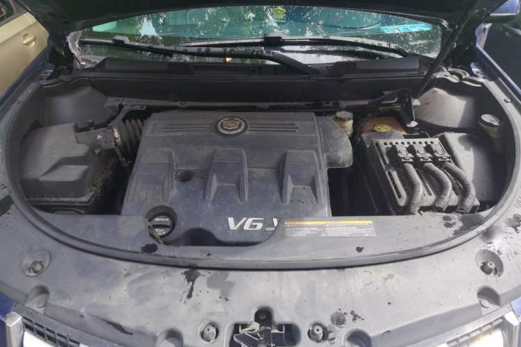 Used Cadillac SRX 2013 3.0L Leading Model Engine Bay