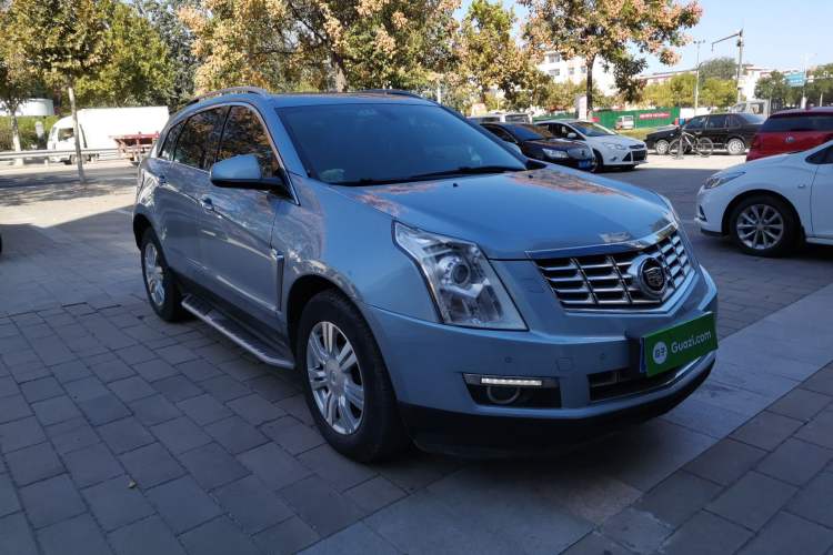 Used Cadillac SRX 2013 3.0L Elite Model Front Right 45 Deg