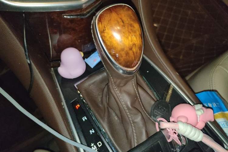 Used Cadillac SRX 2013 3.0L Elite Model Gear Lever