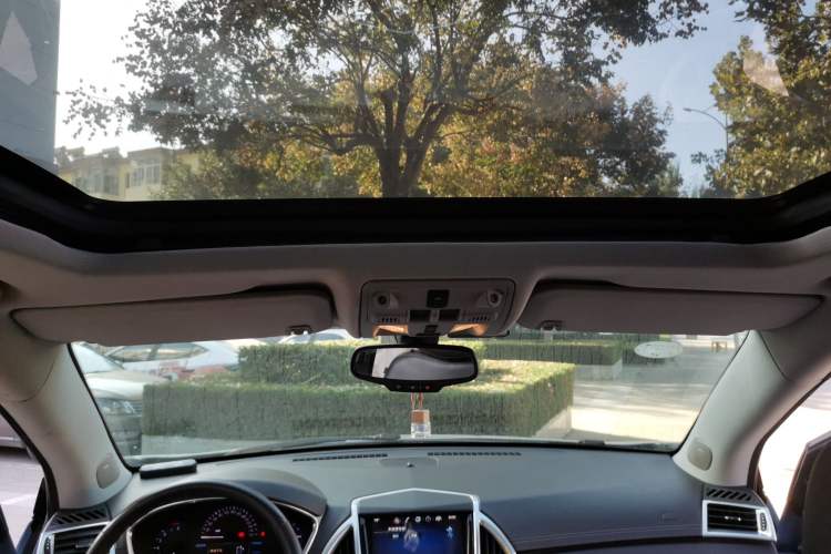 Used Cadillac SRX 2013 3.0L Elite Model Headliner