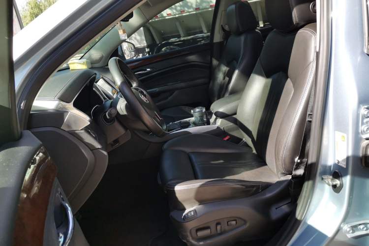 Used Cadillac SRX 2013 3.0L Elite Model Left Front Seat