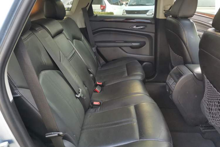 Used Cadillac SRX 2013 3.0L Elite Model Right Rear Seat