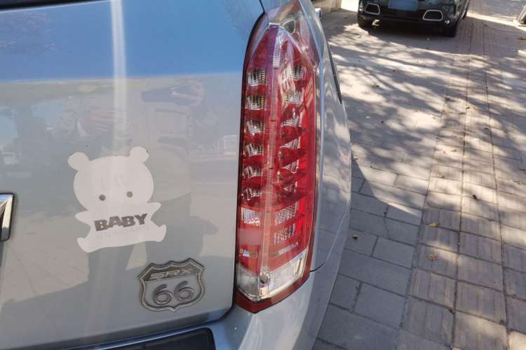 Used Cadillac SRX 2013 3.0L Elite Model Right Rear Taillight