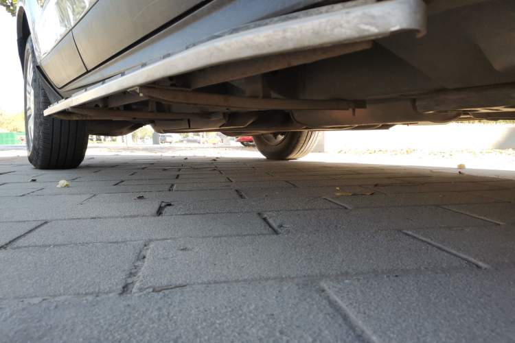 Used Cadillac SRX 2013 3.0L Elite Model Right Side Sill