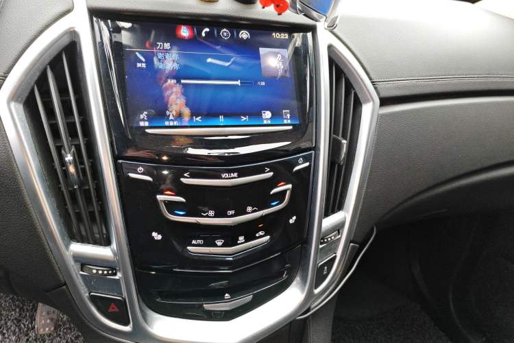 Used Cadillac SRX 2013 3.0L Leading Model Audio And AC Panel