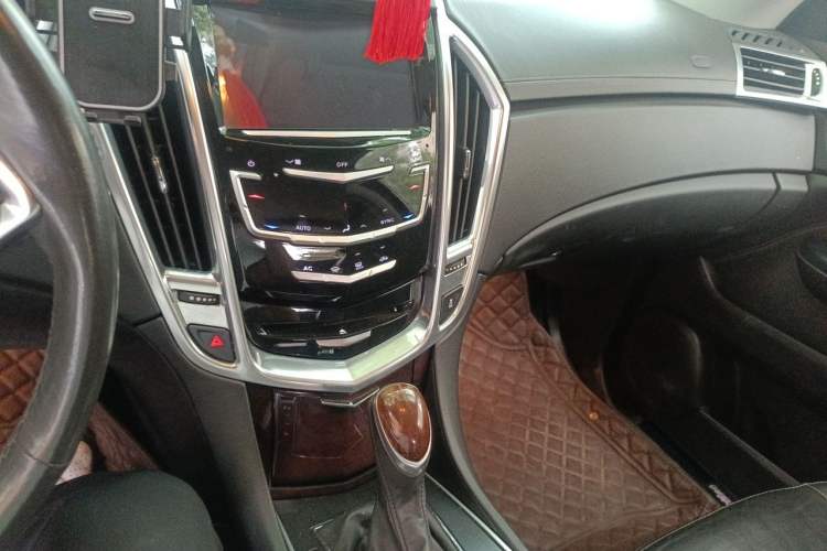 Used Cadillac SRX 2013 3.0L Elite Model Audio And AC Panel