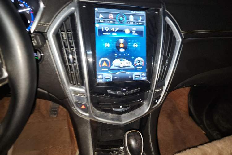 Used Cadillac SRX 2013 3.0L Leading Model Audio And AC Panel