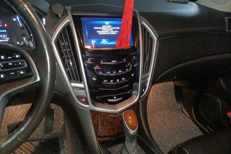 Used Cadillac SRX 2013 3.0L Luxury Model Audio And AC Panel
