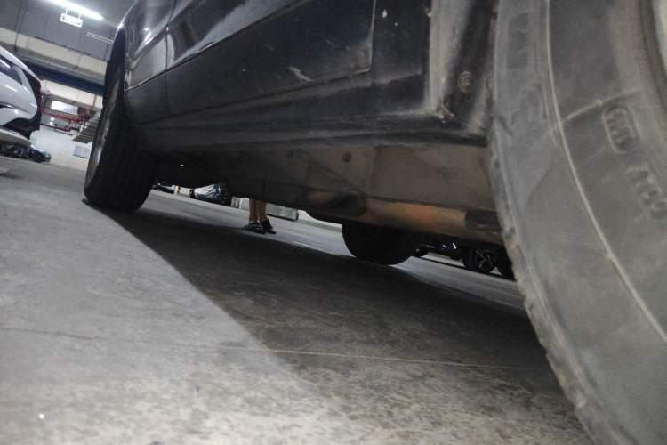 Used Cadillac SRX 2013 3.0L Comfort Model Chassis Front Right