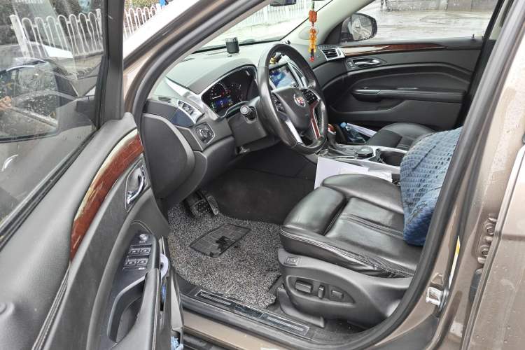 Used Cadillac SRX 2013 3.0L Leading Model Driver Seat