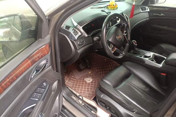 Used Cadillac SRX 2013 3.0L Elite Model Driver Seat