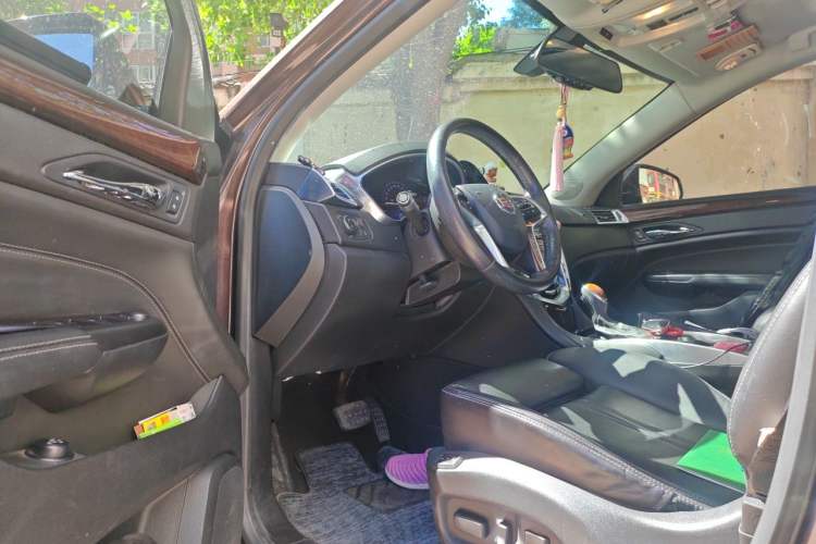 Used Cadillac SRX 2013 3.0L Elite Model Driver Seat
