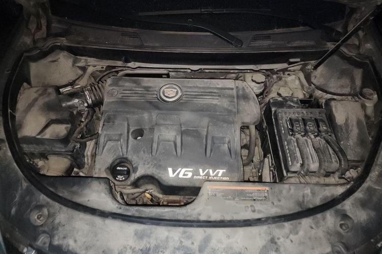 Used Cadillac SRX 2013 3.0L Leading Model Engine Bay