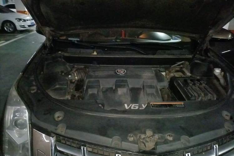 Used Cadillac SRX 2013 3.0L Luxury Model Engine Bay Right
