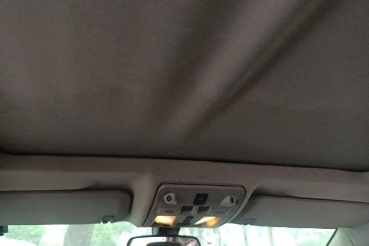 Used Cadillac SRX 2013 3.0L Elite Model Headliner