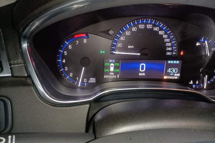 Used Cadillac SRX 2013 3.0L Luxury Model Odometer Close Up