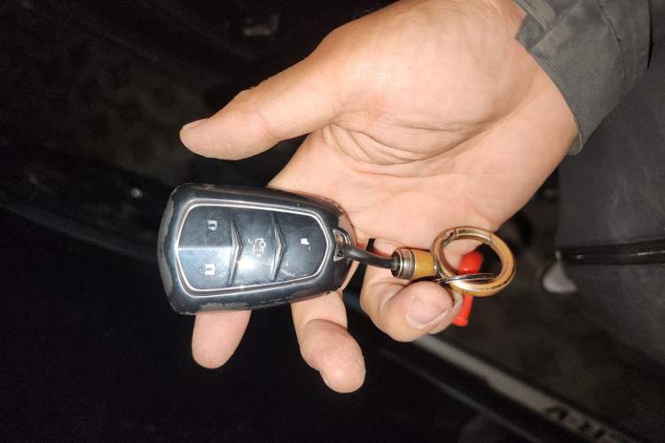 Used Cadillac SRX 2013 3.0L Leading Model Vehicle Key