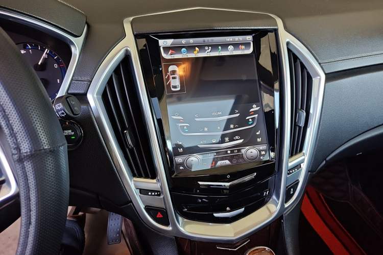 Used Cadillac SRX 2013 3.0L Leading Model Audio And AC Panel