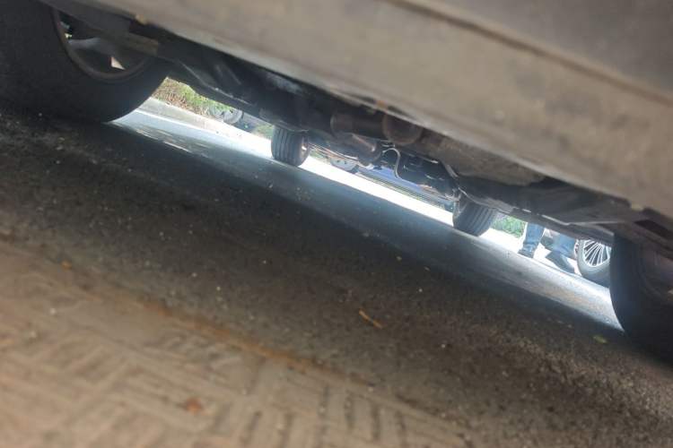 Used Cadillac SRX 2013 3.0L Comfort Model Chassis Front