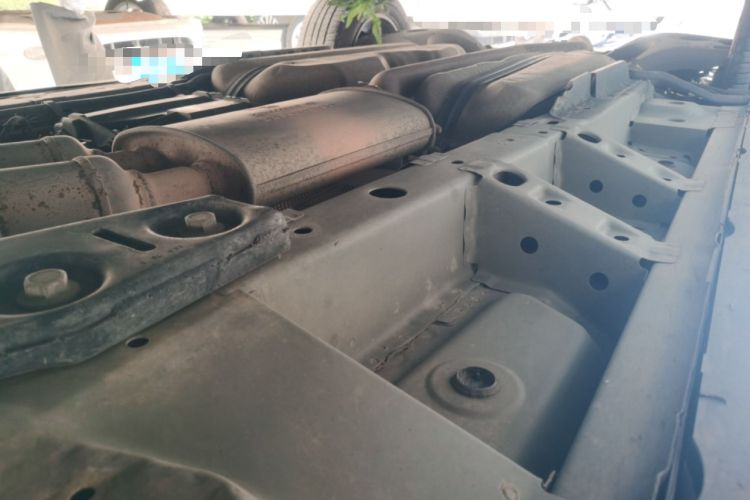 Used Cadillac SRX 2013 3.0L Elite Model Chassis Front Right