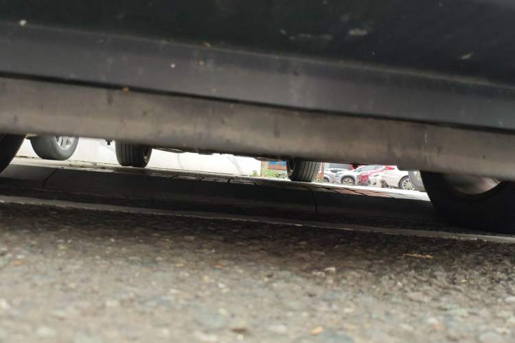 Used Cadillac SRX 2013 3.0L Leading Model Chassis Front