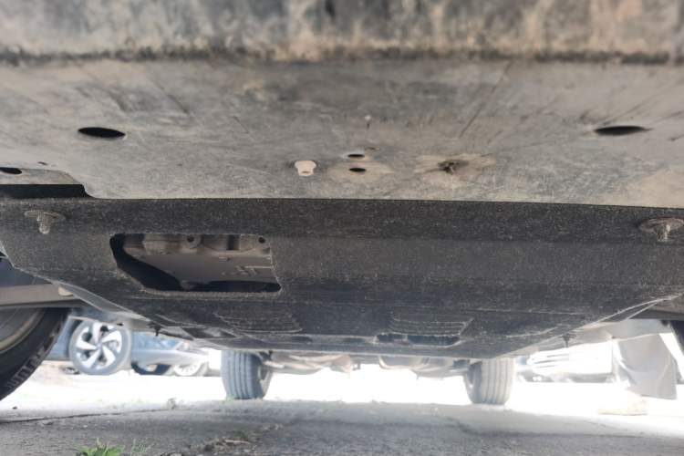 Used Cadillac SRX 2013 3.0L Elite Model Chassis Front