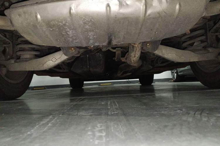 Used Cadillac SRX 2013 3.0L Comfort Model Chassis Rear