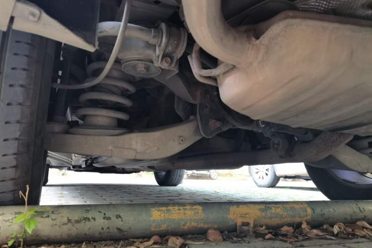 Used Cadillac SRX 2013 3.0L Comfort Model Chassis Rear Left