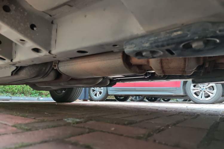 Used Cadillac SRX 2013 3.0L Comfort Model Chassis Rear Left