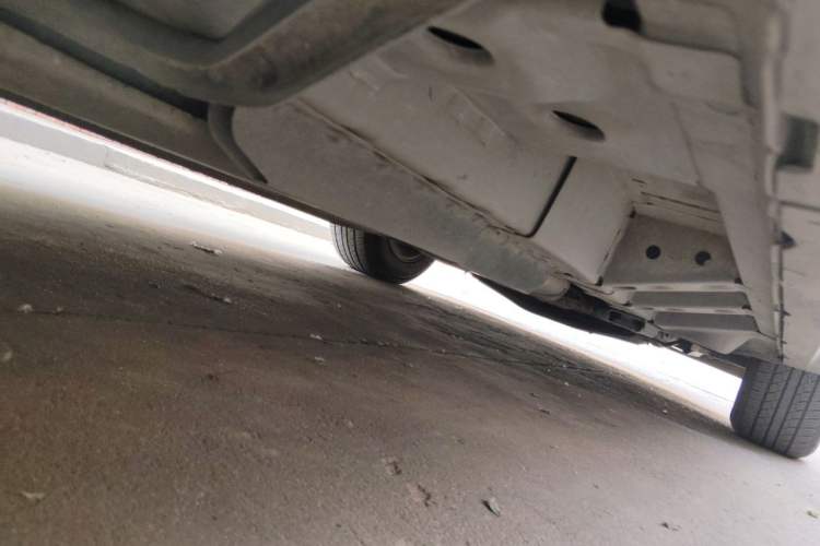 Used Cadillac SRX 2013 3.0L Luxury Model Chassis Rear Right