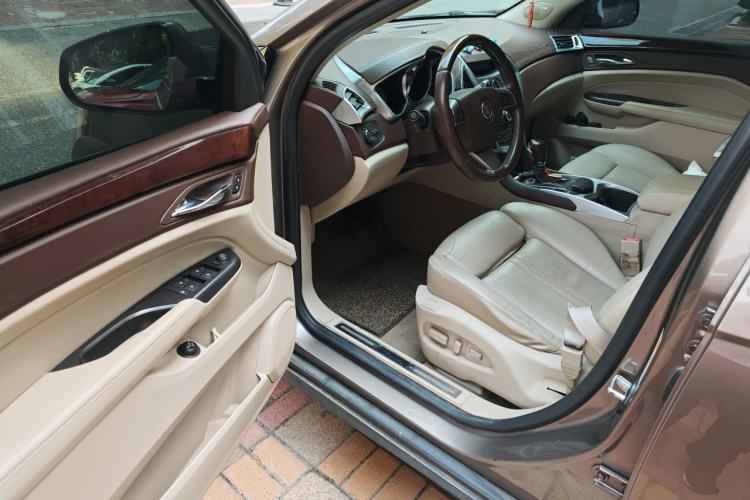 Used Cadillac SRX 2013 3.0L Comfort Model Driver Seat