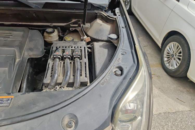 Used Cadillac SRX 2013 3.0L Leading Model Engine Bay Left