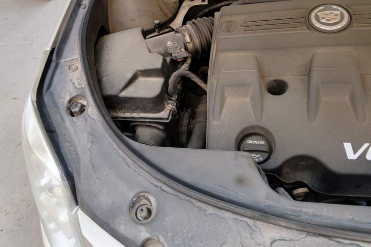Used Cadillac SRX 2013 3.0L Luxury Model Engine Bay Right
