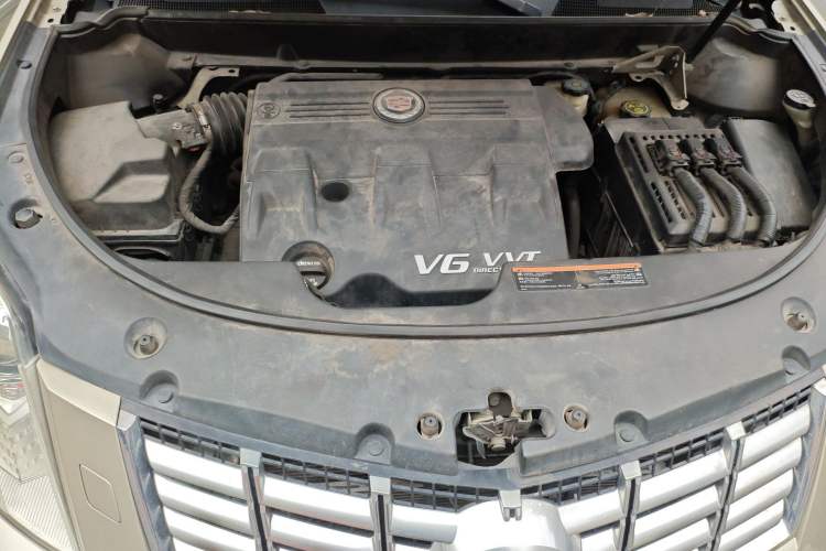 Used Cadillac SRX 2013 3.0L Leading Model Engine Bay