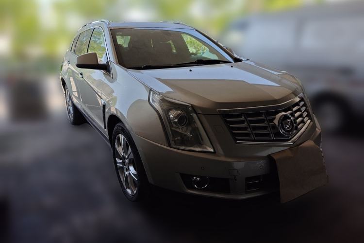 Used Cadillac SRX 2013 3.0L Leading Model Front Right 45 Deg