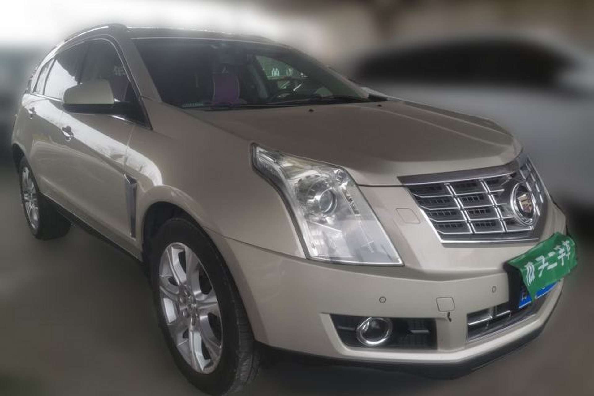 Used Cadillac SRX 2013 3.0L Luxury Model Front Right 45 Deg