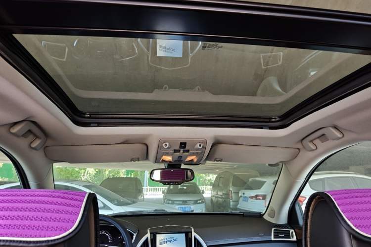 Used Cadillac SRX 2013 3.0L Leading Model Headliner