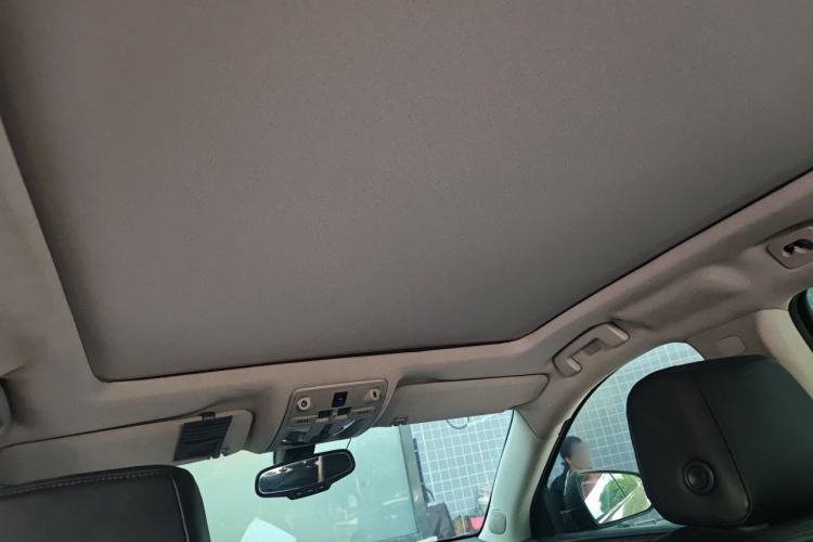Used Cadillac SRX 2013 3.0L Leading Model Headliner