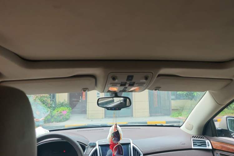 Used Cadillac SRX 2013 3.0L Elite Model Headliner