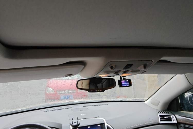 Used Cadillac SRX 2013 3.0L Leading Model Headliner