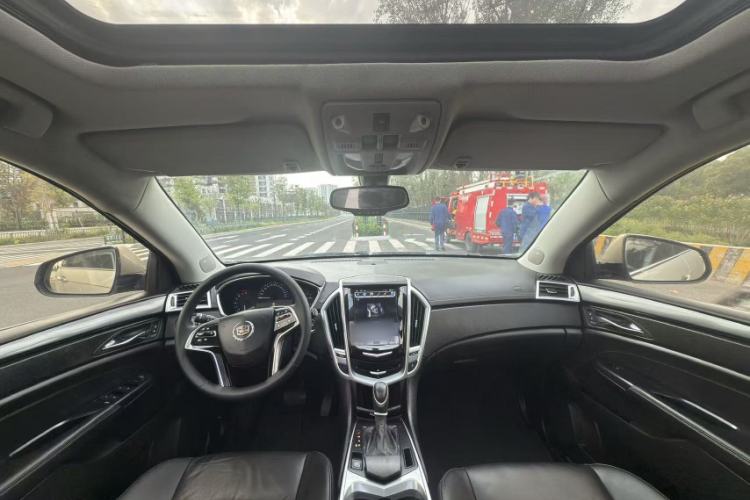 Used Cadillac SRX 2013 3.0L Comfort Model Interior 1