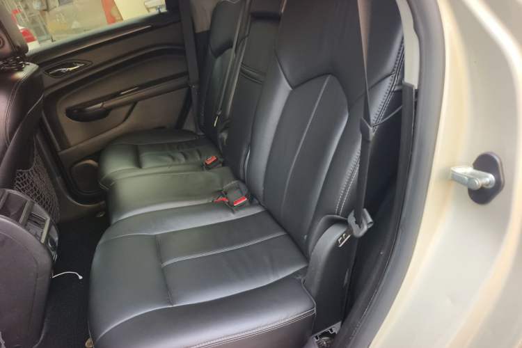 Used Cadillac SRX 2013 3.0L Comfort Model Left Rear Seat