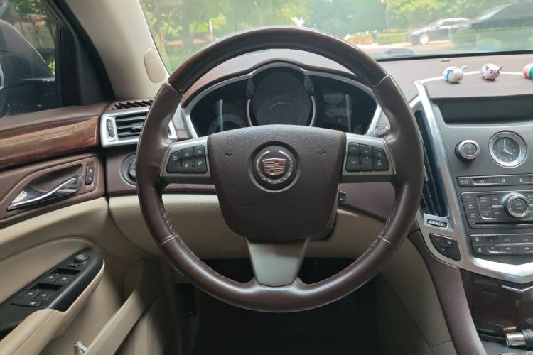 Used Cadillac SRX 2013 3.0L Comfort Model Steering Wheel